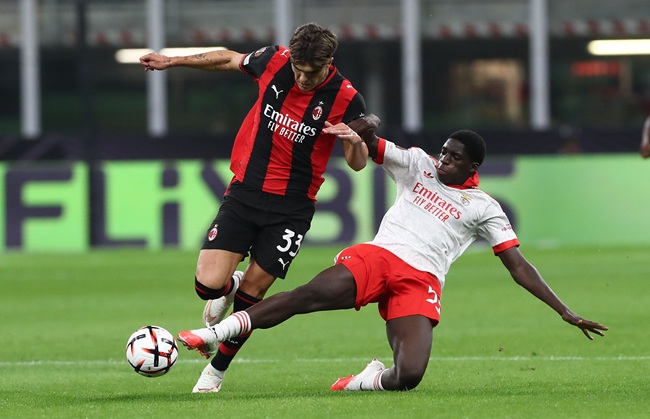 AC Milan 0-2 Benfica: Eagles make history with Europa League victory at San Siro
