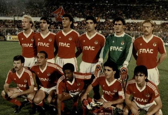 Iconic kits: Benfica’s two-strip 1989/90 season