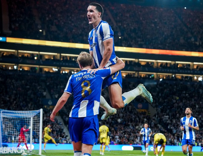 Porto 2-0 Tondela - Dragons dominate with Liga Portugal title in sight