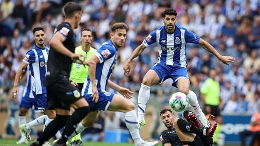 FC Porto maintain undefeated record with 109th minute stoppage-time goal to  salvage 1-1 draw against FC Arouca