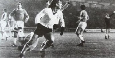 Alves was a pioneer as one of the first footballers finding success abroad (Image: gloriasdopassado.blogspot.com)