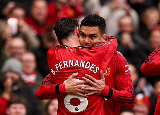 Bruno Fernandes closing on Premier League assists record after surpassing Beckham [video]