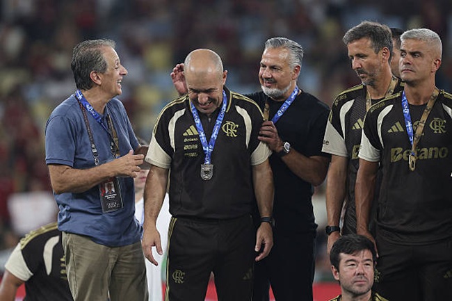 New Flamengo coach Jardim pays tribute to Filipe Luís after Carioca win: “He built this team”