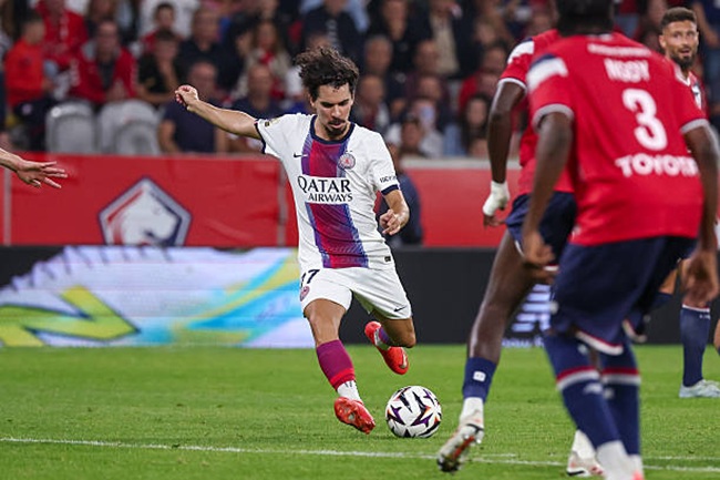 Vitinha magic as PSG salvage dramatic 2-2 draw at Lille [video] 