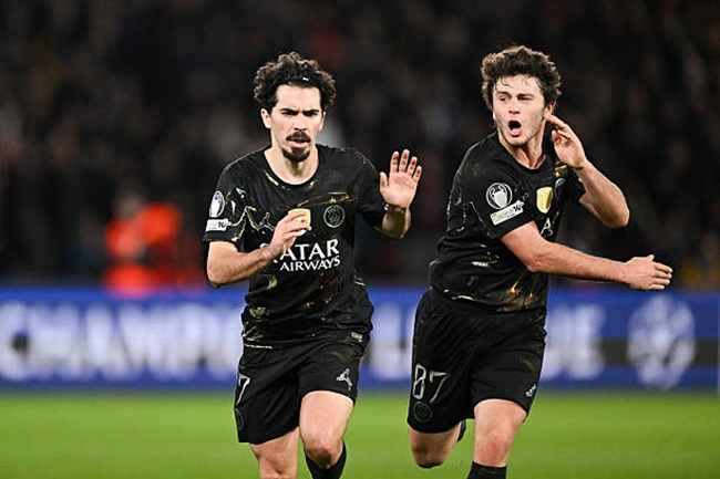 Champions League: Vitinha, Neto, Neves catch the eye as PSG hammer Chelsea 5-2 [video]