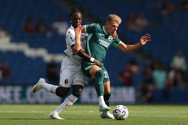 Costinha in action for Brighton in a pre-season friendly against Bologna. (Photo: Steve Bardens/Getty Images)