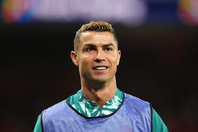 Ronaldo didn't get off the bench in Oslo (Marius Nordnes/Getty Images)
